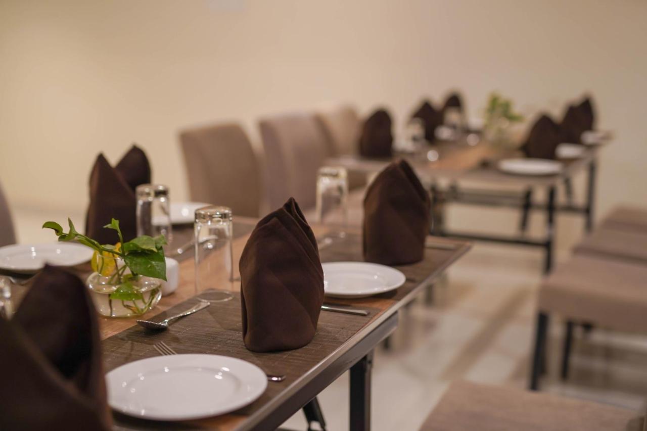 The Parkline Agartala Ngoại thất bức ảnh