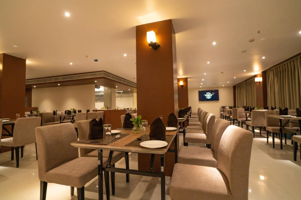 The Parkline Agartala Ngoại thất bức ảnh