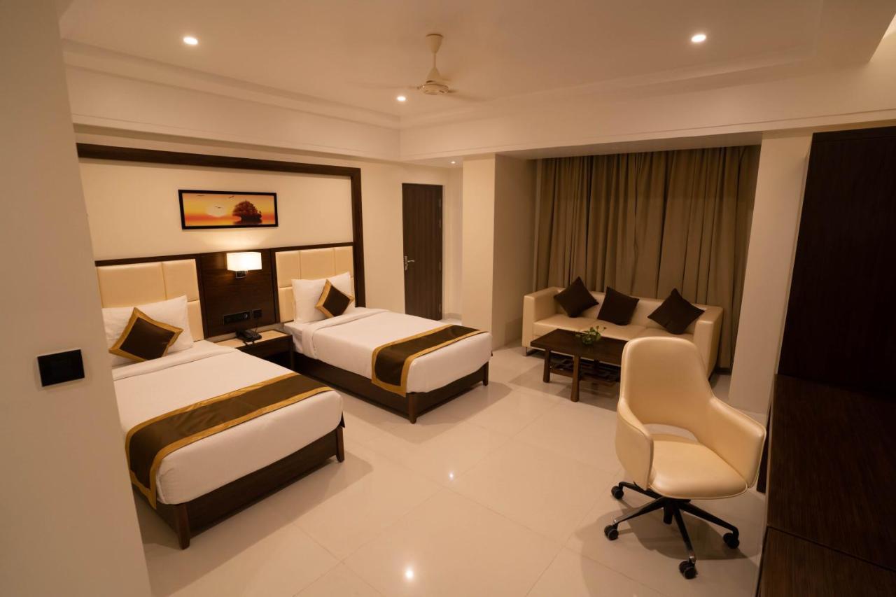 The Parkline Agartala Ngoại thất bức ảnh