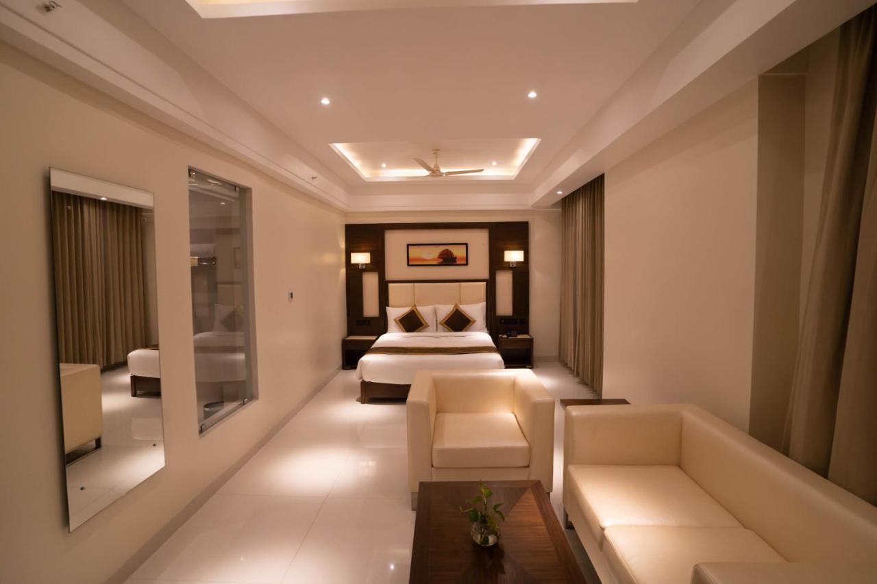 The Parkline Agartala Ngoại thất bức ảnh